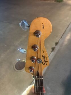 Squier Affinity J Bass by Fender