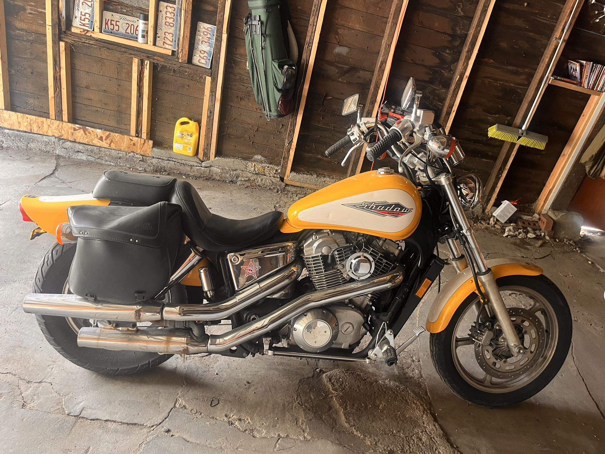 96 Honda Shadow Vt1100