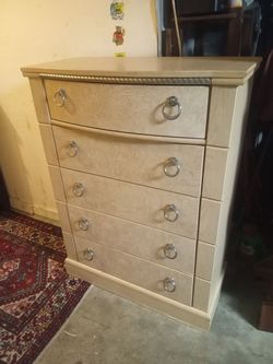5 drawer chest