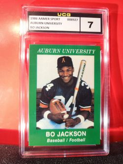 BO JACKSON   (Auburn universioty)  AAMER SPORT PRTD FOOTBALL/ BASEBALL CARD UCG 7 NM