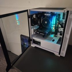 Thermaltake Glacier 160 Gaming PC