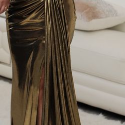 Gold dress
