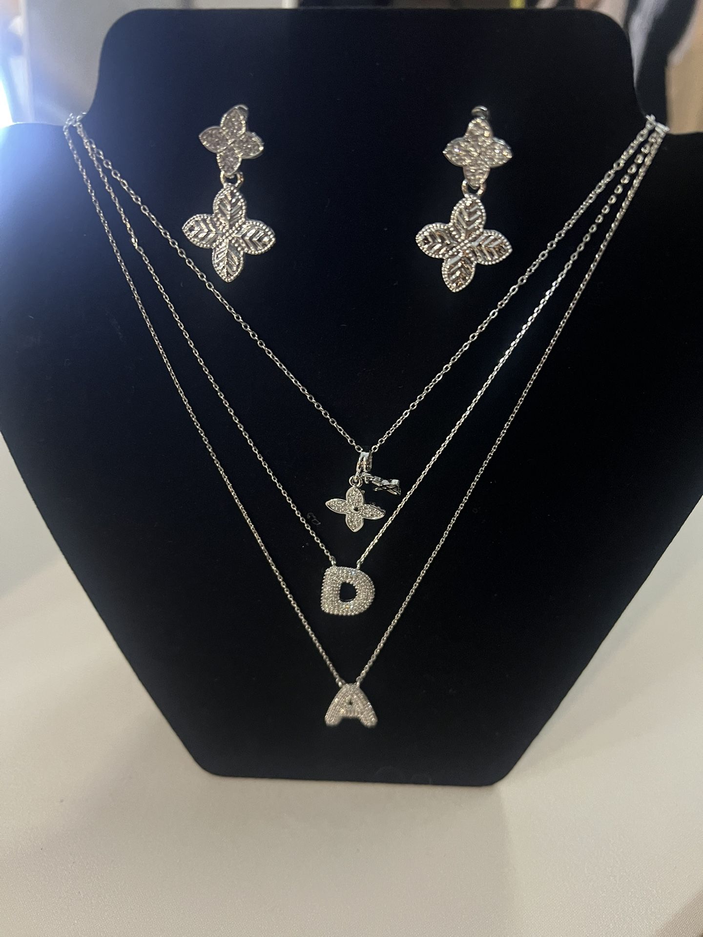 Jewlery