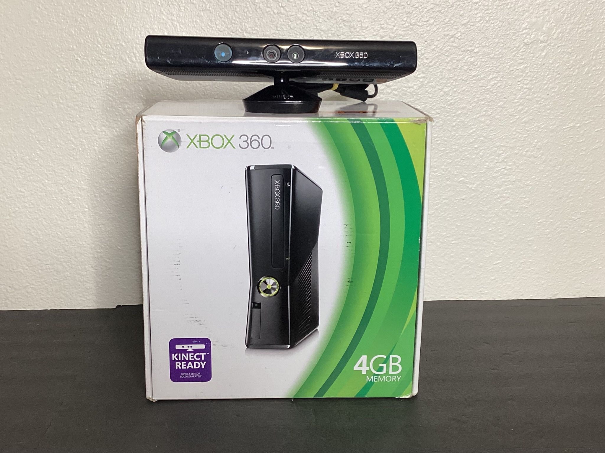 Xbox 360 Slim Console 250 Gb With Kinect