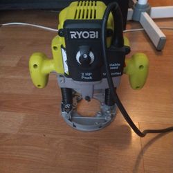 Ryobi 2hp Peak 1/2" Router