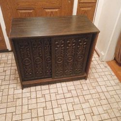 TV Stand/ Storage Cabinet 