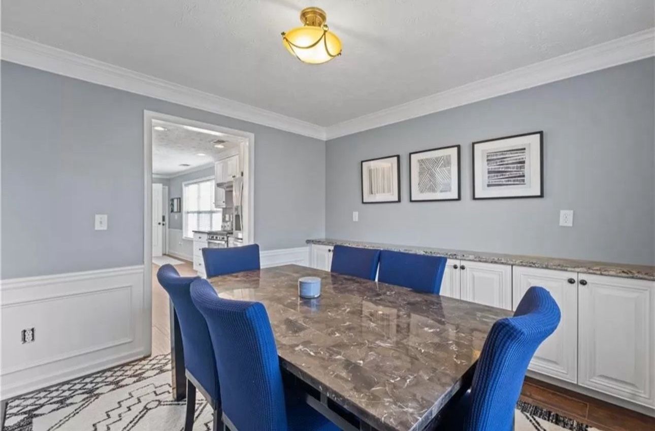 Marble Dining Room Table | Family Of 6