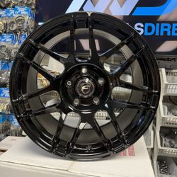 (Set 4) Forgestar Wheel F25179021P35 F14 17x9 5x120 ET35 Gloss Black 72.56 BMW