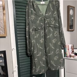 Sage The Label Size Small 