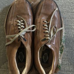 Shoe