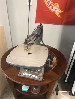 Variable speed scroll saw