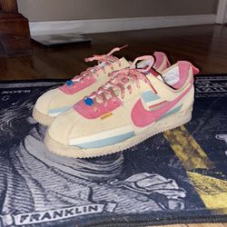 Nike Cortez trainers in pink and cream #sneakers