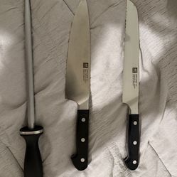 Zwilling pro chef knife traditional, zwilling pro bread knife Set. 