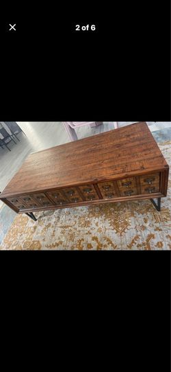 Coffee table and side table