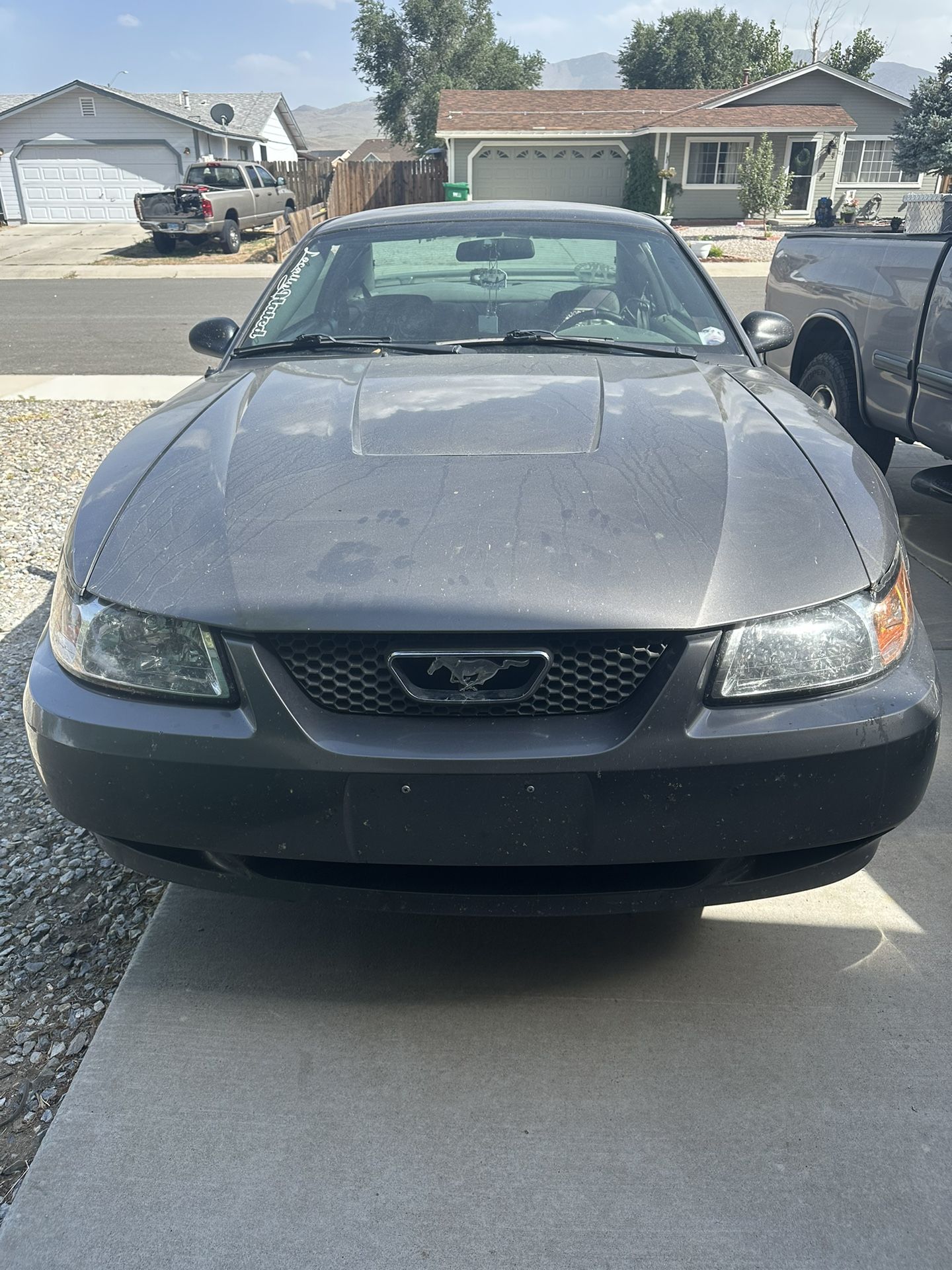 2004 Ford Mustang