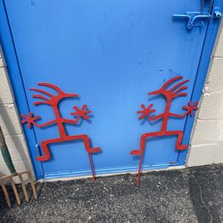 Yard decorations, metal