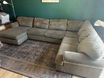 3-Piece Sectional for Sale!