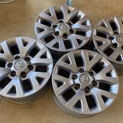Set Of Toyota Truck Wheel Original 16