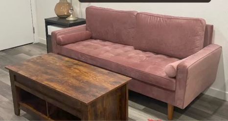 Velvet square-arm sofa in rose