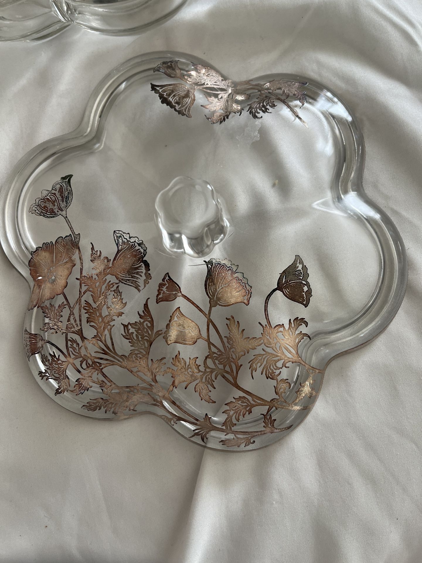 Antique/Vintage decorative Glass Dish approx w7.5”
