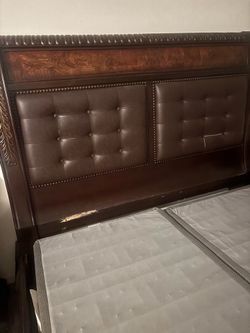 King size bedroom  set
