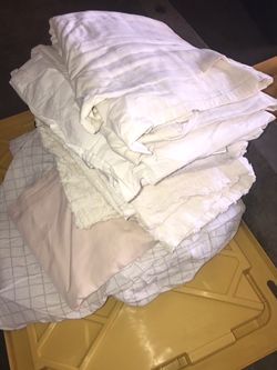 Sábanas y cortinas todo por el precio
