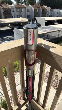 Shark Vertex HZ2000 DuoClean PowerFins UltraLight Corded Stick Vacuum Cleaner