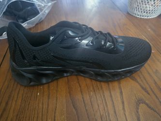 Brand New Men's Size 13 Shoes
