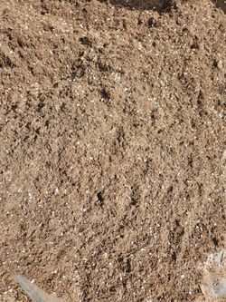 Tierra para las plantas /soil for the plants