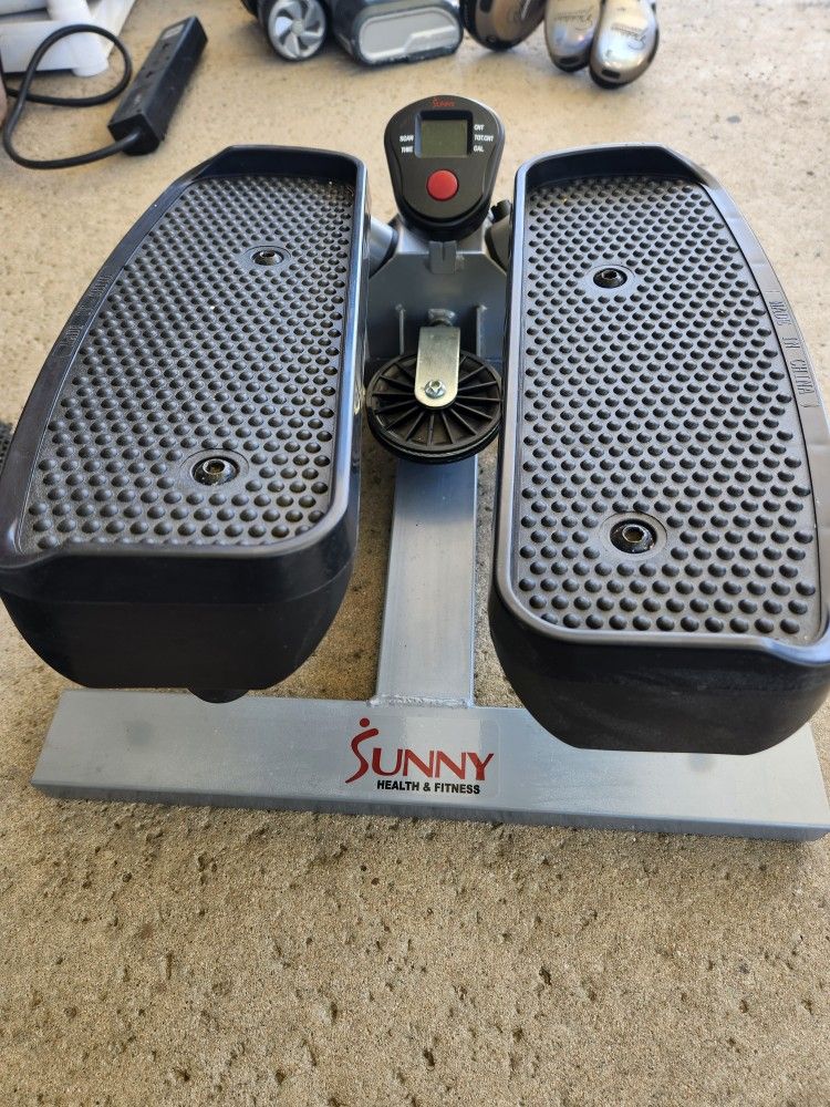 Mini Step Exercise Machine