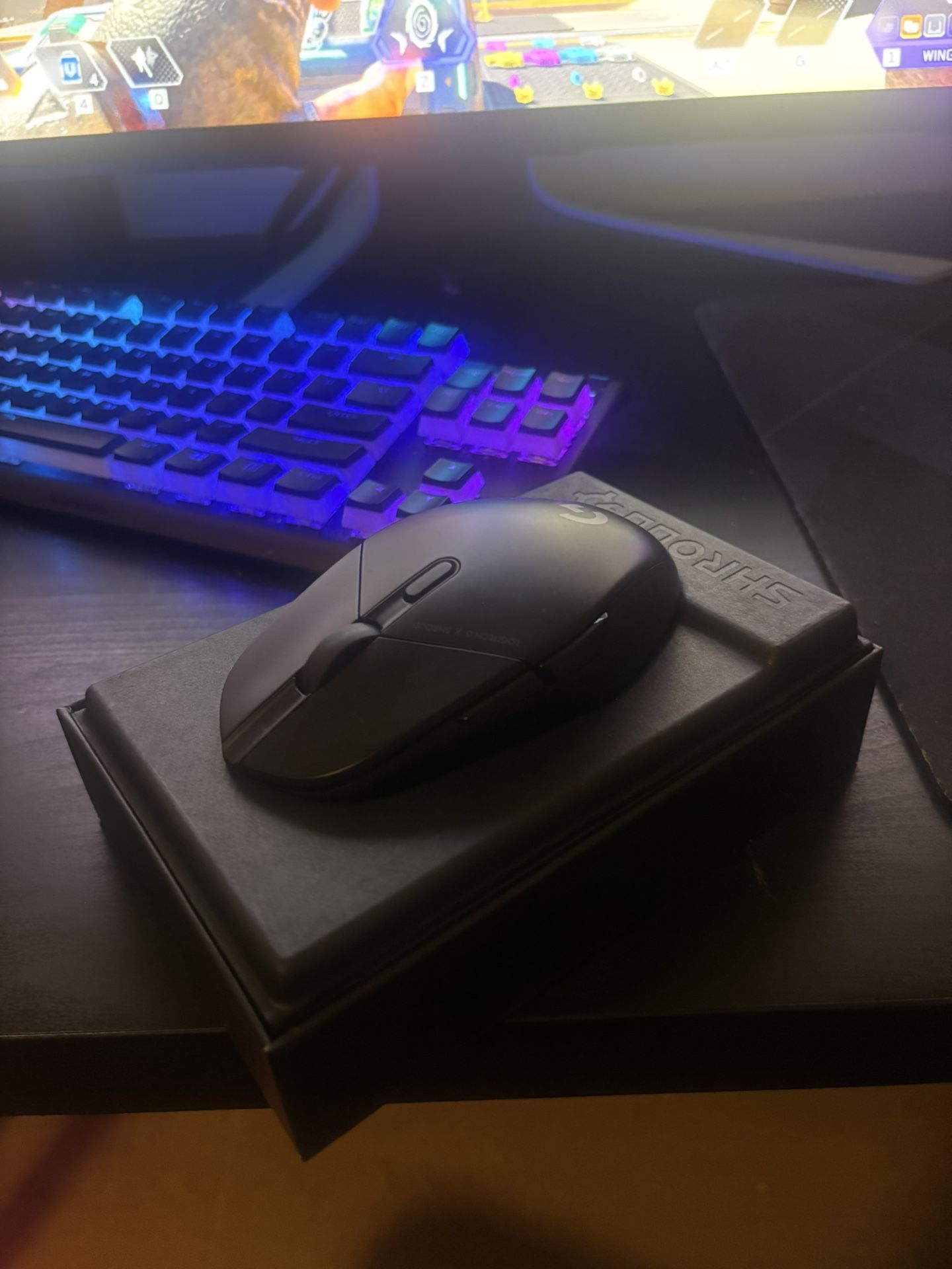 Logitech x Shroud G303