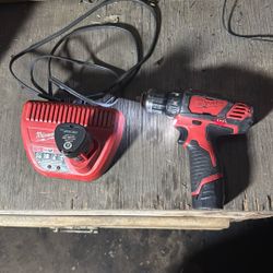 Milwaukee 10mm Drill/Driver 