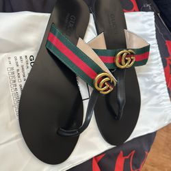 Gucci Thong Sandals