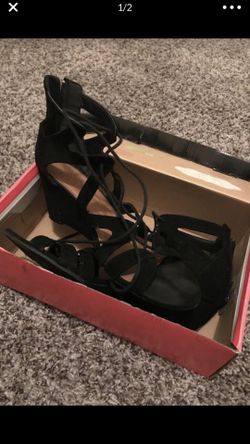 Size 10 wedges