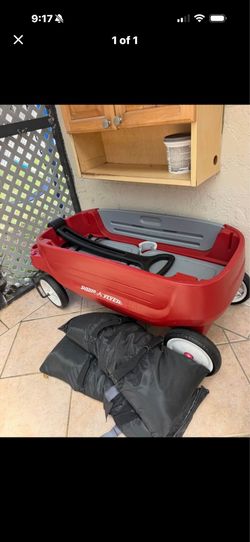 Radio flyer wagon