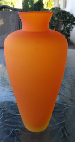 Glass vase