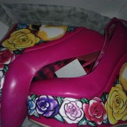 Iron Fist Calavera Rose Wedge 