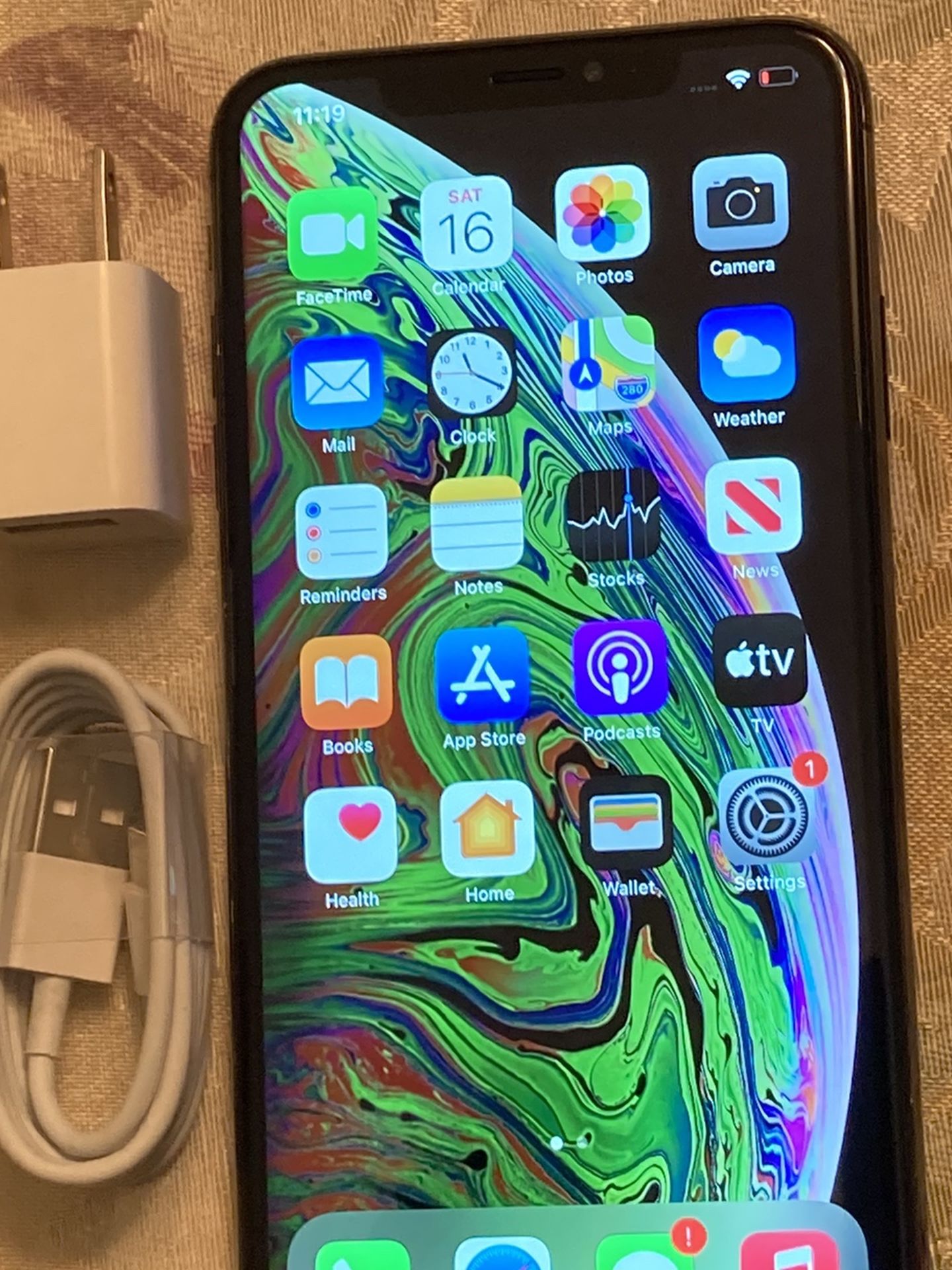 Unlocked iPhone XS Max 64gb AT&T