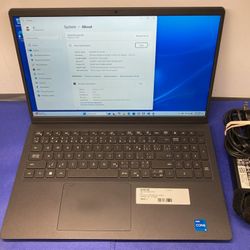 DELL INSPIRON 15 3520 i5 16GB RAM 1TB SSD + CHARGER