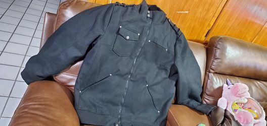 XL jacket