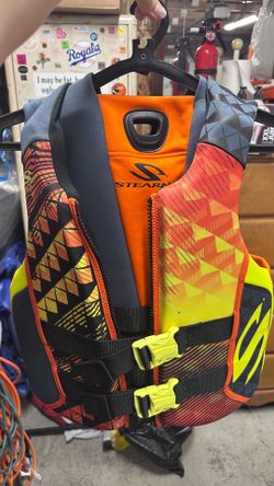 2 matching left vest