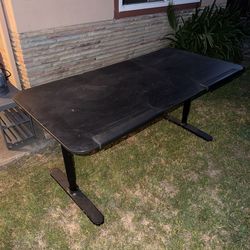 FREE Desk - black color, for office or studio