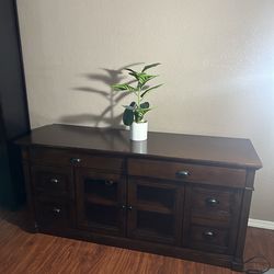 TV stand