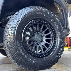 RRW RR7 17x8.5 +25 6x5.5 W/ 285/70/17 Celimo A/T Wheel Package