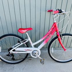 13” Trek Ladies Hybrid Bike- New Condition (rider 4’10”-5’3”)