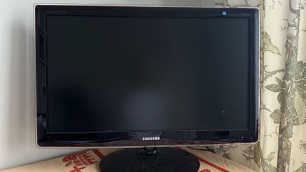 Samsung TV 27” diagonal  Model P277OHD