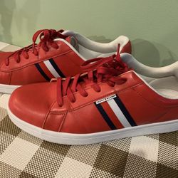 Men’s Tommy Hilfiger Sneakers With Accents Stripes Size 12 Worn Twice And Like New