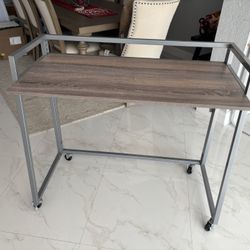 Desk - Collapsible With Wheels