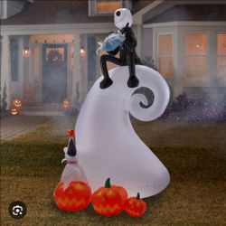 Halloween inflatable