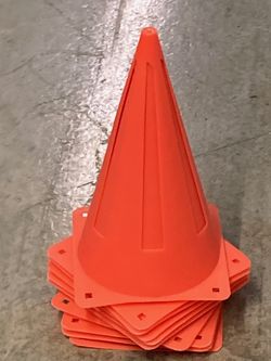 Set of 10 Kids Sports & Agility Cones – Orange